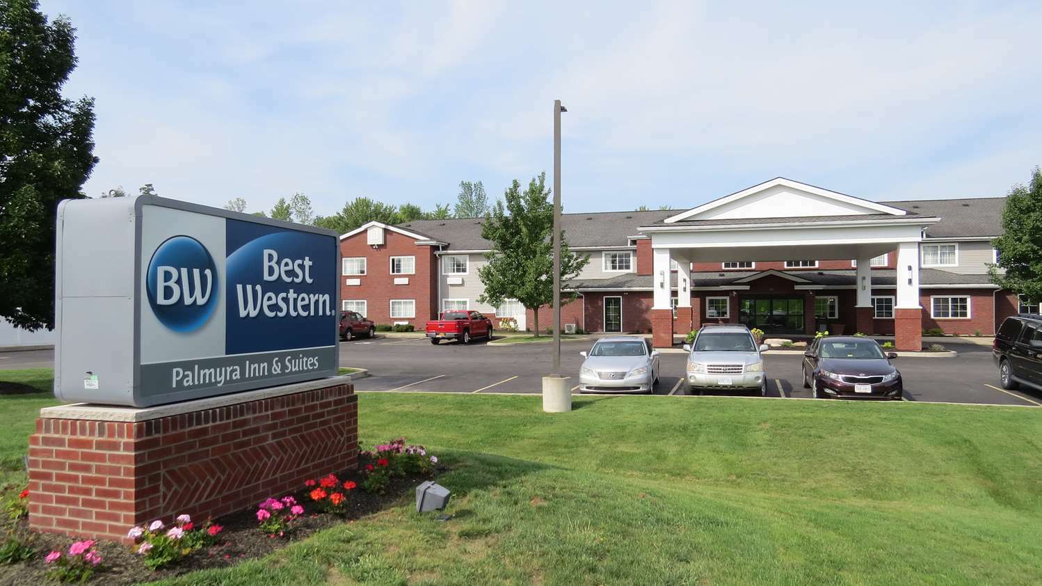 Best Western Palmyra Inn & Suites Exterior photo